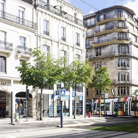 Mercure Angers Centre Gare-2
