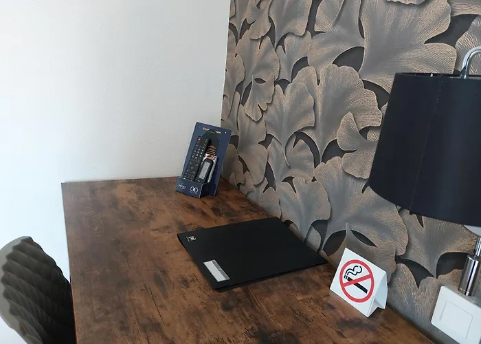 Le Royalty Hotel Angers